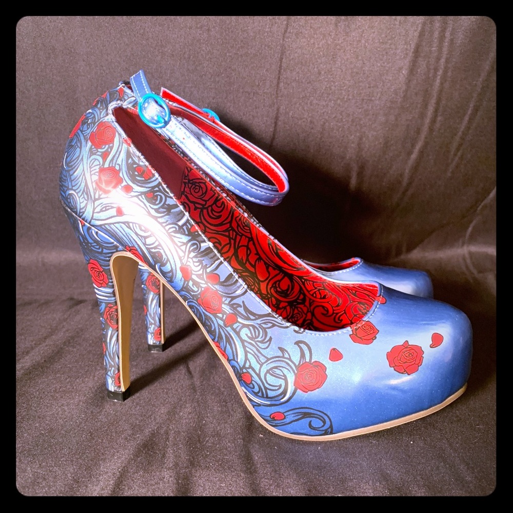 Iron fist platform stiletto pumps